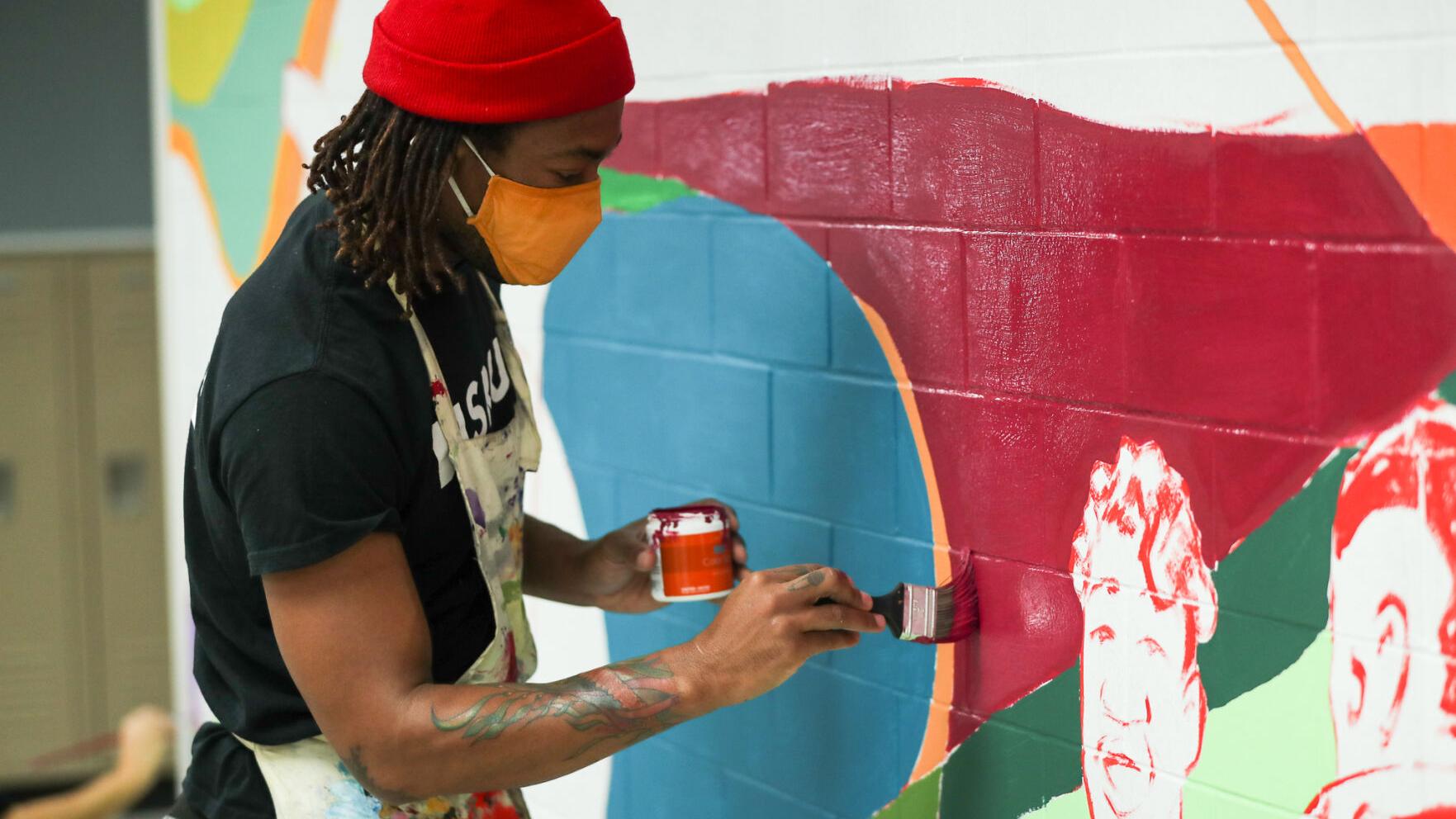 Monroe school mural project brings core values to colorful life - Vimarsana News