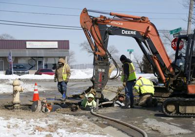 022521-tul-nws-federalaid-p1