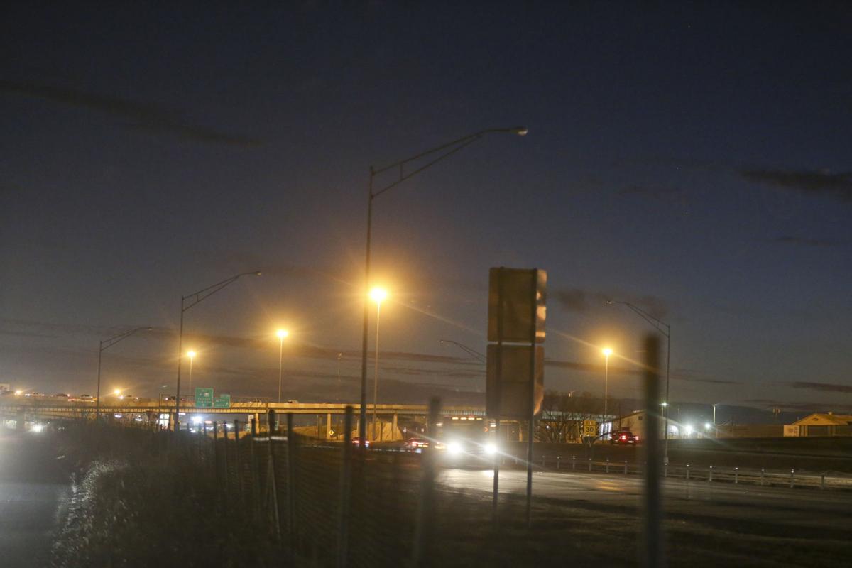 Tulsa World survey finds 44 percent of Tulsa highway lights still unlit