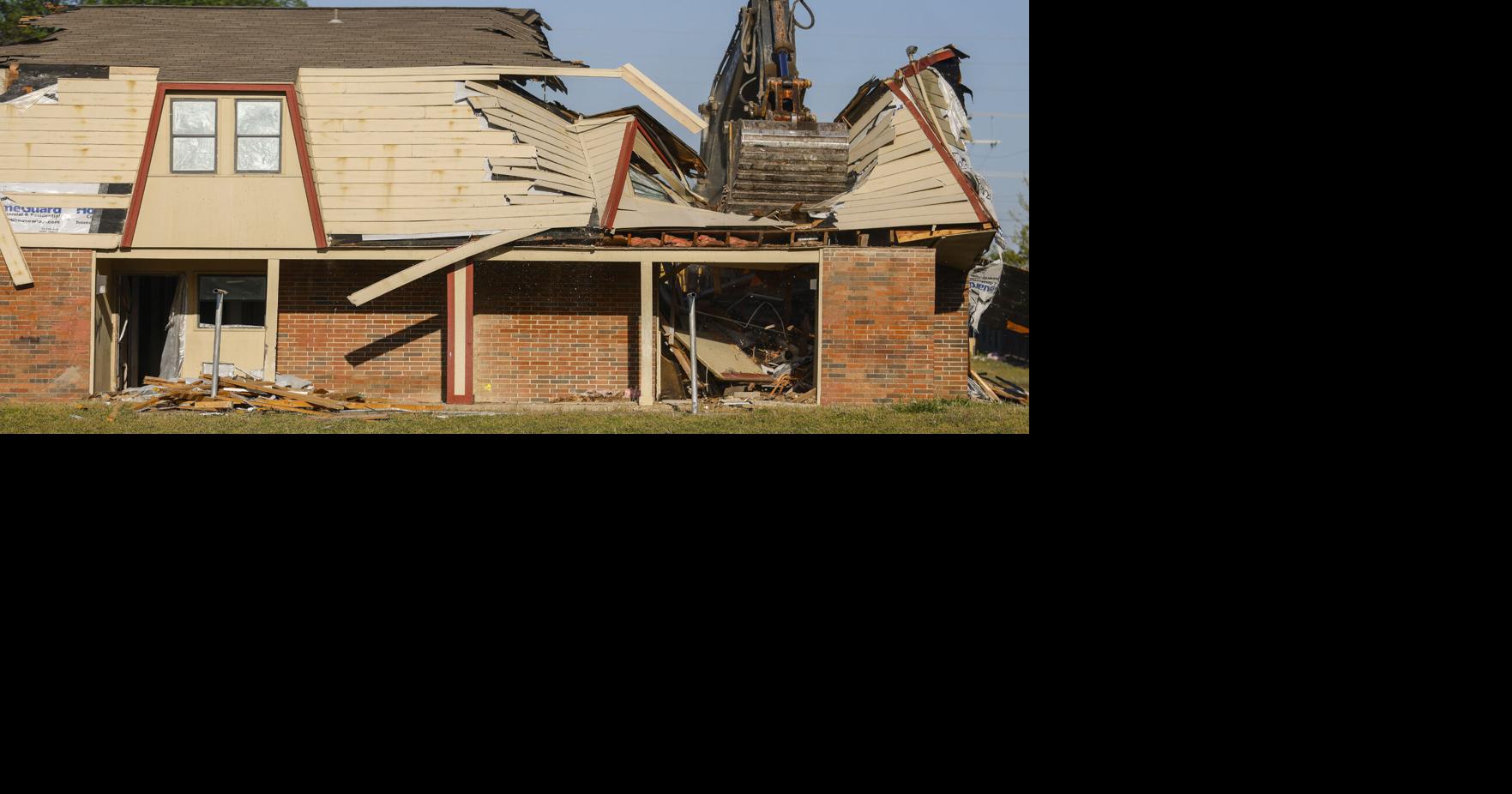Demolition at Comanche Park apartments