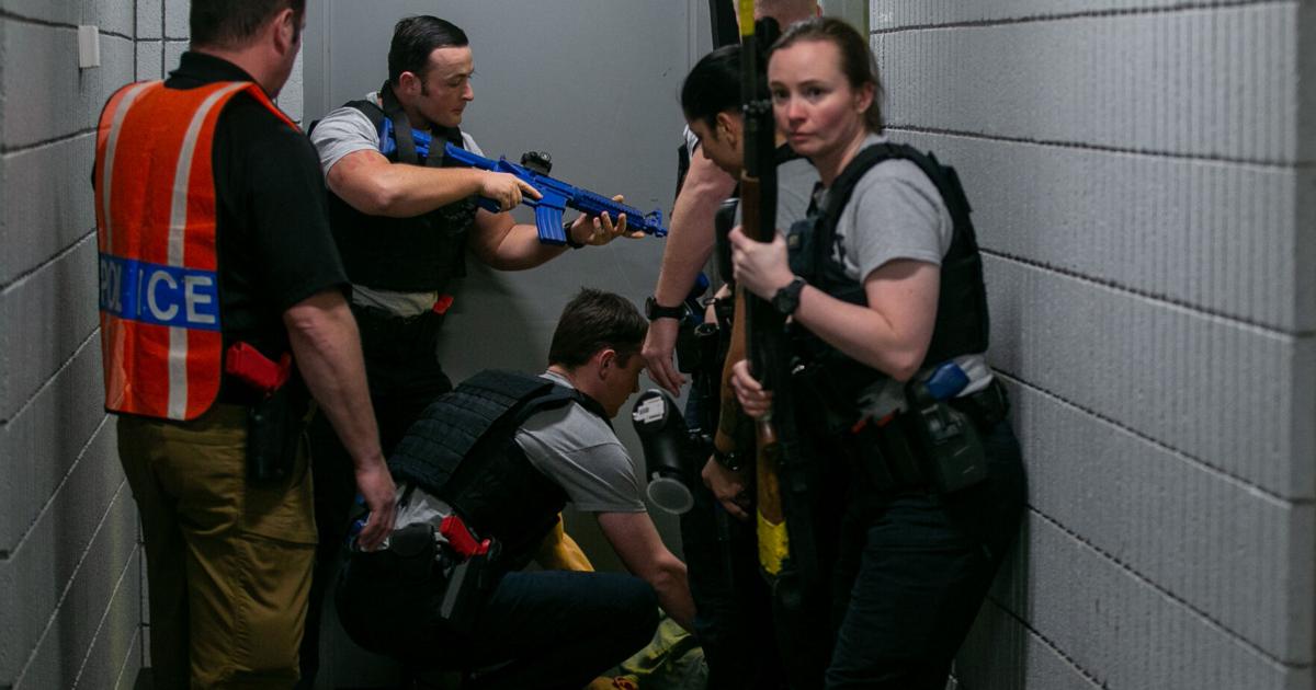Police For Rise In Pay raise holds police retirements steady as cost-of-living increase ...