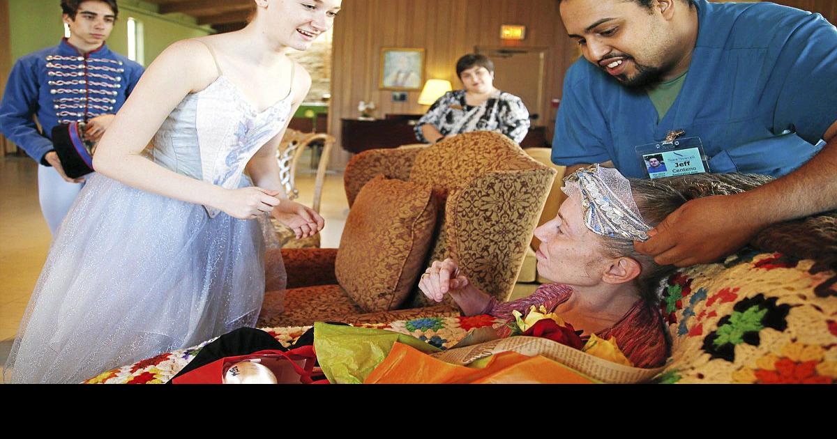Saint Simeon's resident gets visit from Tulsa Ballet dancers