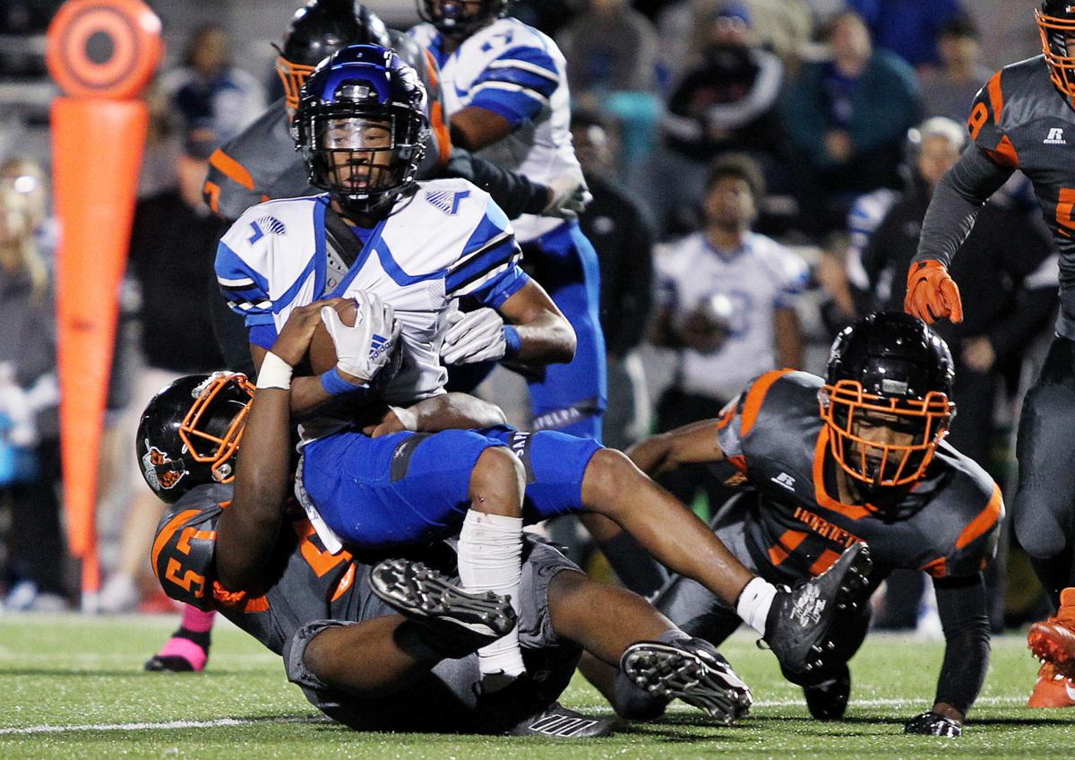 High School Football Week 7 B T Washington Rolls Past Injury