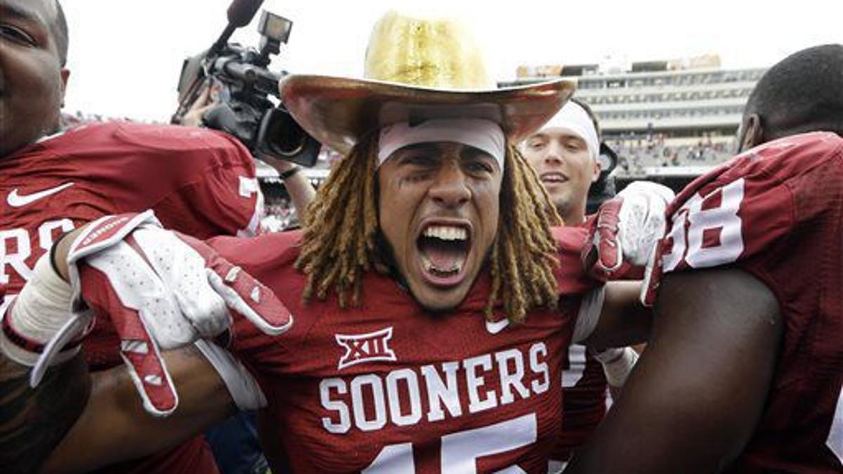 Horns Down Is Now Officially A Penalty Dirtburglars