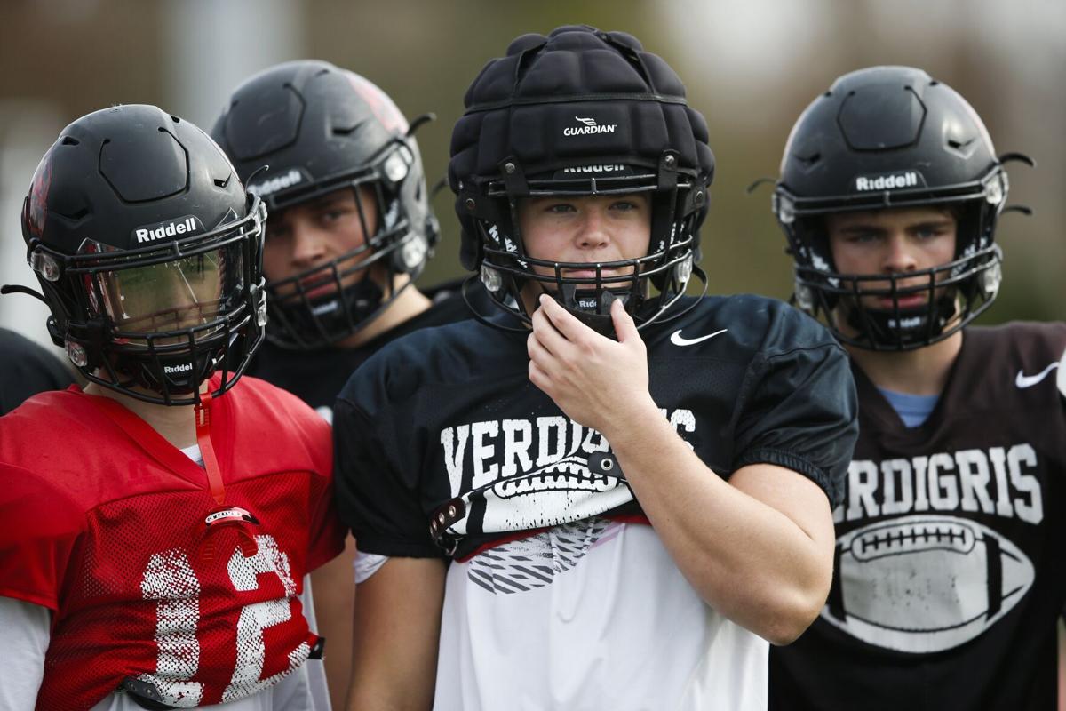 cascia hall football helmet Cascia Hall withstands Victory Christian rally for 26-21 win