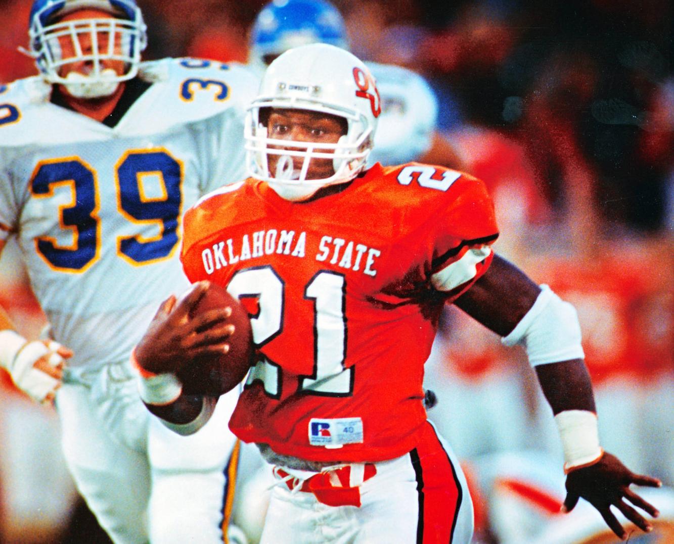 Throwback Tulsa OSU's Barry Sanders wins the Heisman Trophy on this