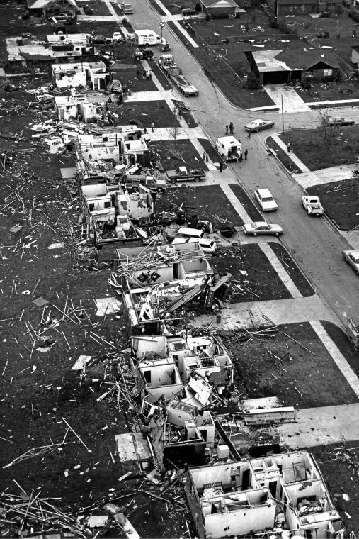 Throwback Tulsa 'Sky lit up green' as Bixby tornado