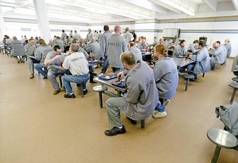 Prison reform emails show concern by Fallin aides about seeming soft on