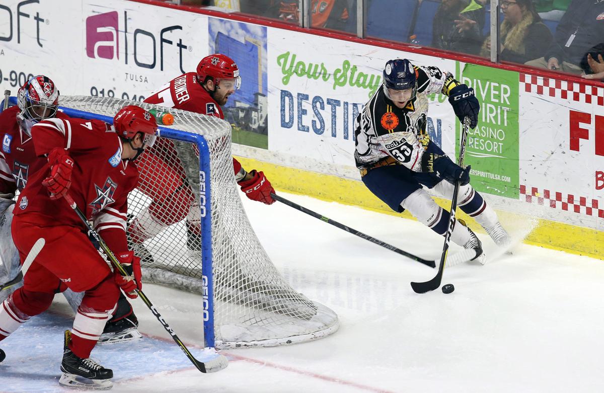 Photo gallery Tulsa Oilers take on Allen Americans in hockey action