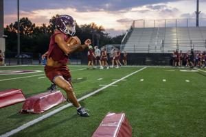 Jenks starts fall practice with tight 3-way QB battle, KD Jones 'enjoying' move to DB