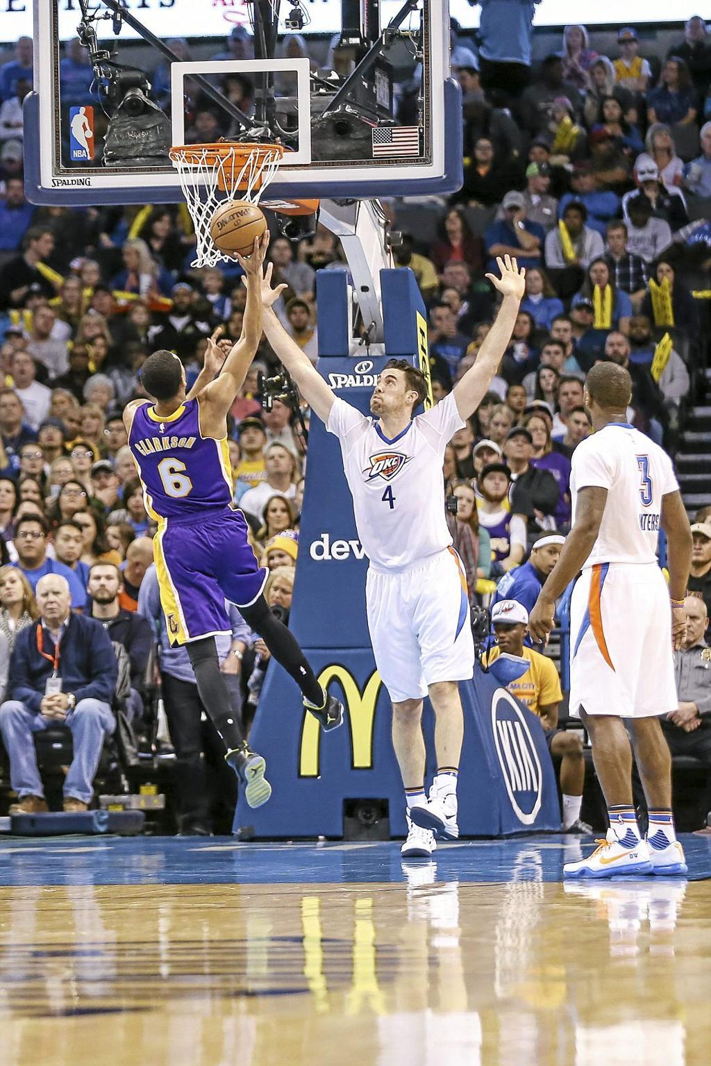 Stopping Clippers Lob City A Big Job For Thunder Sportsextra Tulsaworld Com