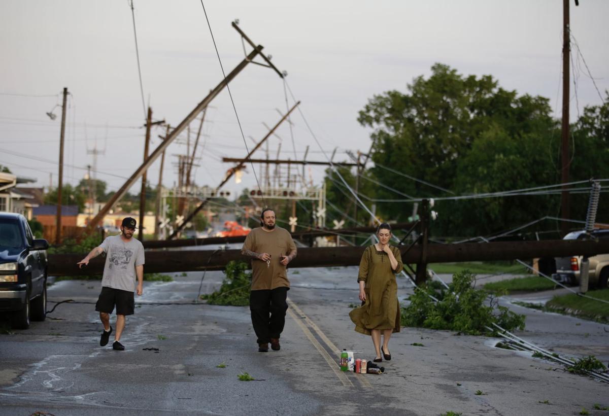 Oklahoma Breaks Record For Number Of Tornadoes With 146 In A Year Local News Tulsaworld Com They form periodically due to the convergence of weather patterns, and such is the nature of life for those who live in the infamous tornado alley, a region that extends from the southern us into parts of canada. oklahoma breaks record for number of