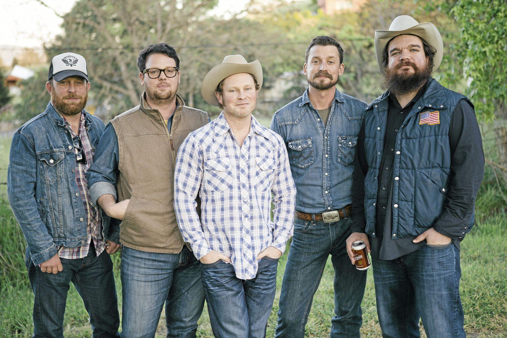 Turnpike Troubadours sets Cain's Ballroom show