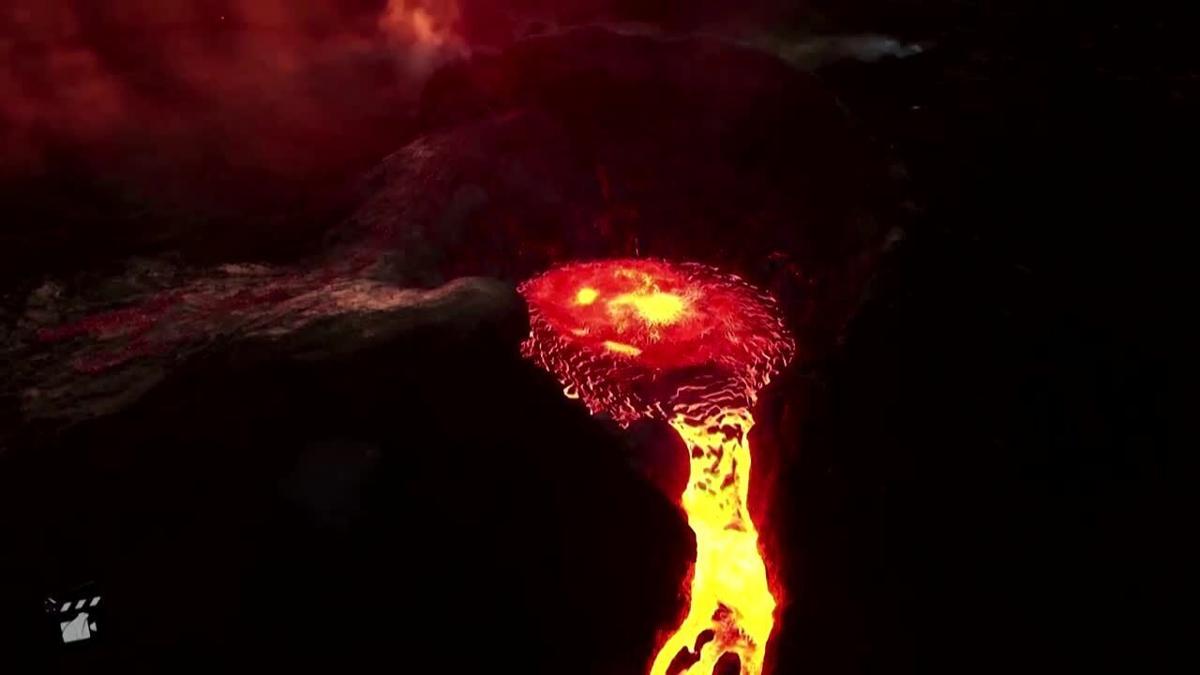 Drone Timelapse Of Lava Spewing From Icelandic Volcano World Tulsaworld Com Drone Timelapse Of Lava Spewing From Icelandic Volcano World Tulsaworld Com