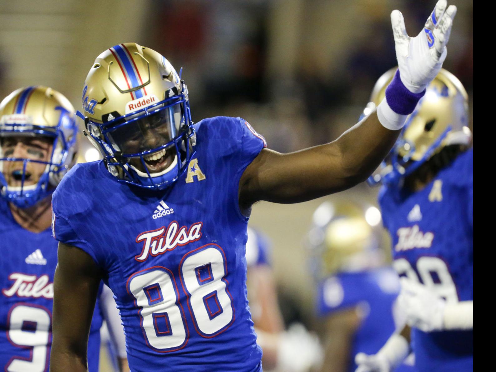 Tulsa At Navy Midshipmen Hold Onto Win In Battle For Aac West