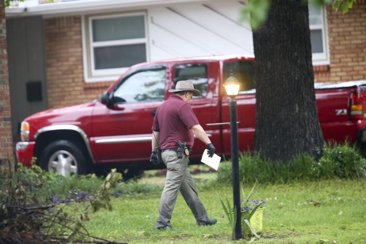 Homicide Investigation Comes To South Tulsa Neighborhood After Body Found By Newspaper Carrier 