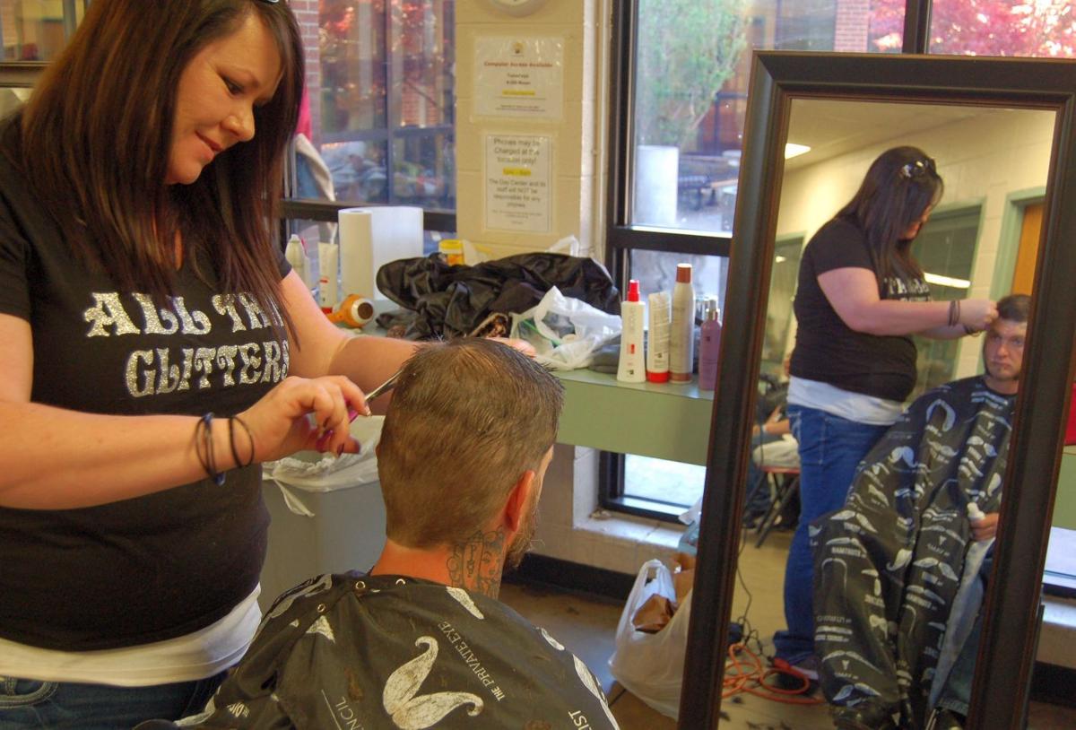 Free haircuts offered at Tulsa Day Center Local