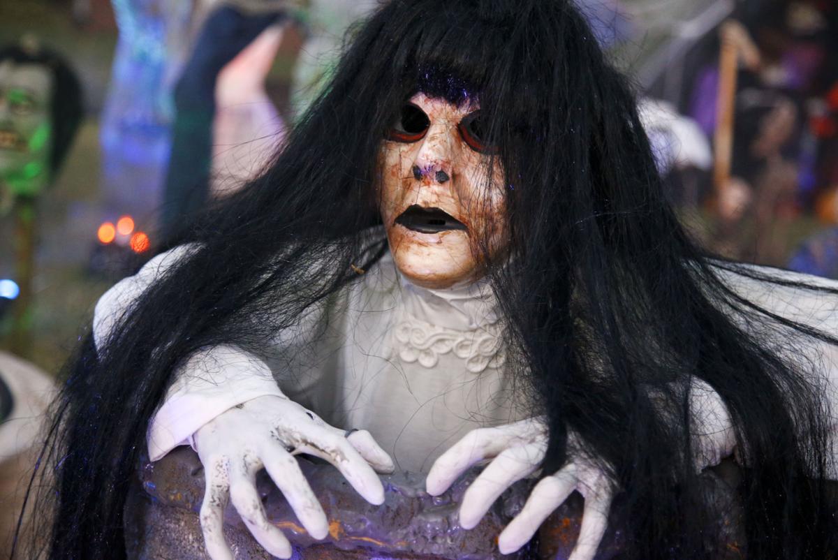 Photo Gallery See Some Of Tulsa S Most Extreme Halloween