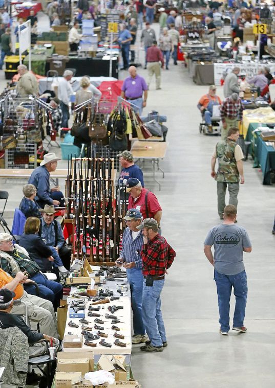 Wanenmacher Arms Show marks 60 years in guns, politics, celebrities ...