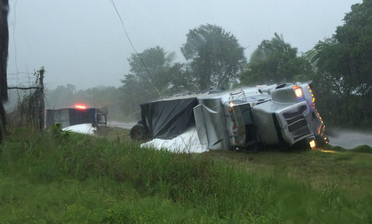 Semi Truck Rollover Blocks Hwy 51b South Of Coweta News 0546