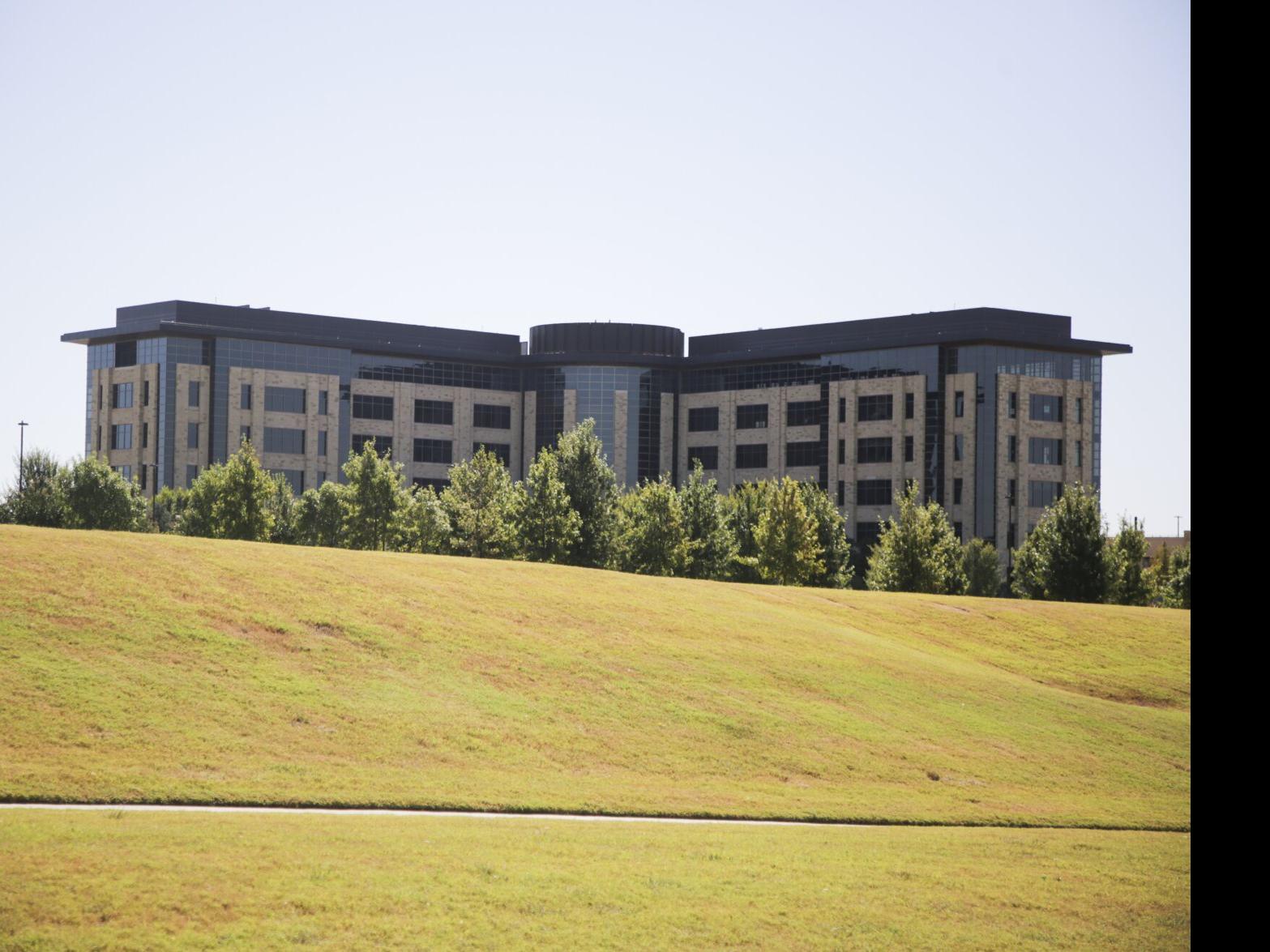 Tulsa S Transformation Church Buys Unit Corporation Building For 35 Million Local Business News Tulsaworld Com