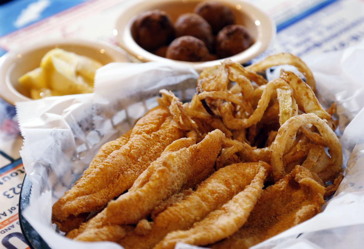 Review Catfish, allyoucaneat 'fixins' lure fans to Fish Shack