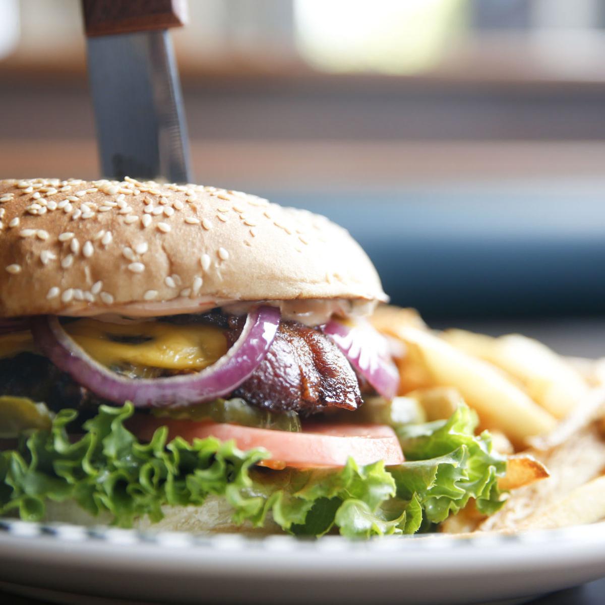 Review Find Tasty Comfort Food And Plenty Of It At Black Bear