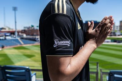 Greenwood Ave. patch