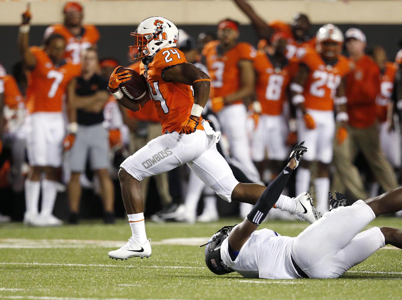 Who's inaccurate, Ohio State's Barrett or critics?