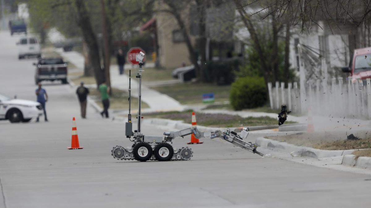 Update No explosive found after bomb squad investigates suspicious