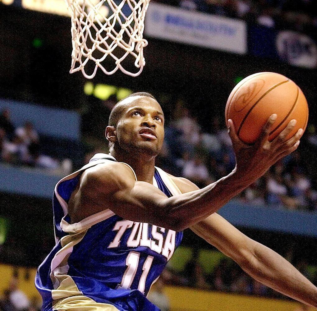 Bill Haisten Tu S Best Team Ever Bill Self S 32 Win Hurricane