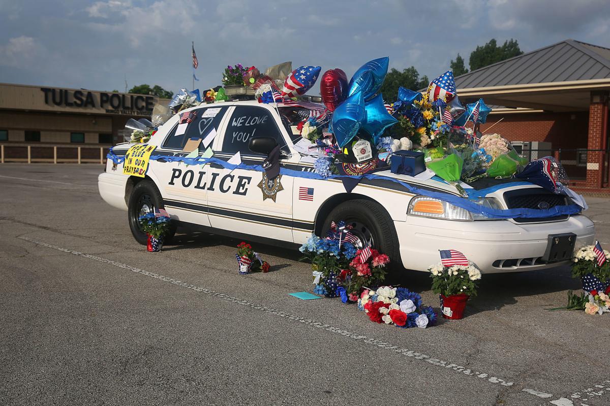 David Anthony Ware Tulsa Facebook Police Officers Fighting For Their Lives Chief Says After Shooting Early Monday Local News Tulsaworld Com