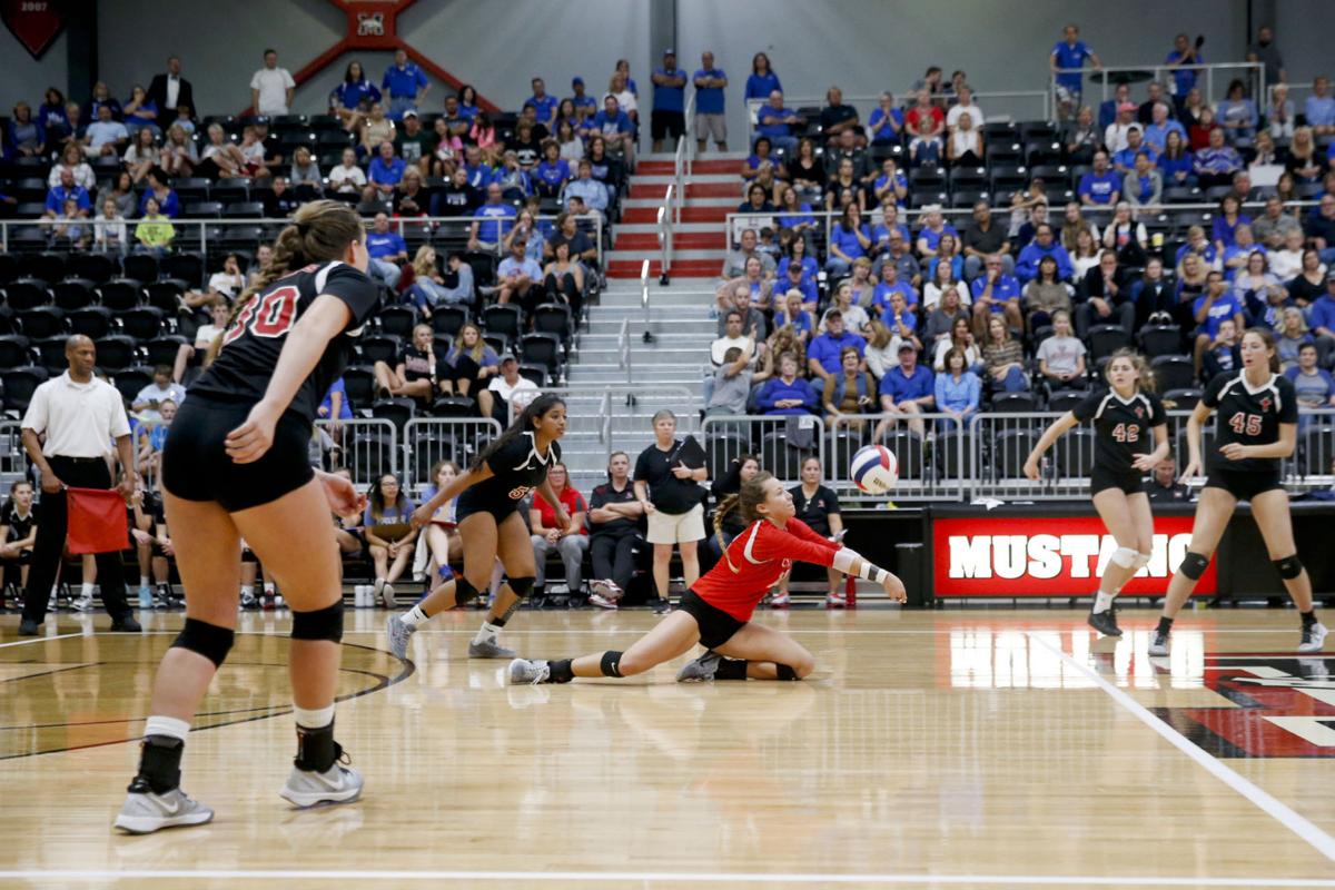 Bishop Kelley Comes Up Short In 5a Volleyball Championship Match Volleyball Tulsaworld Com