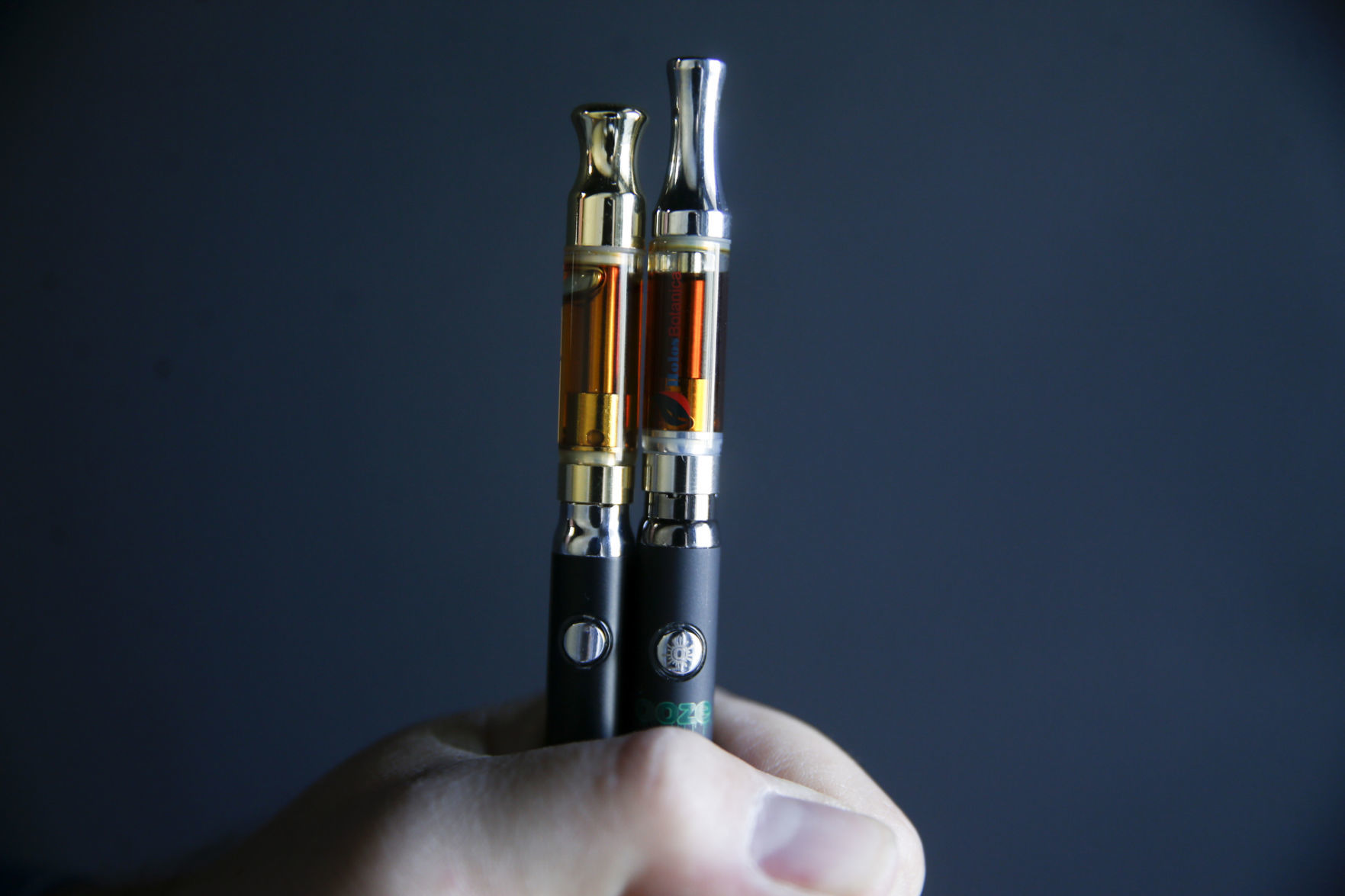 FDA warns against use of vaping products with THC especially