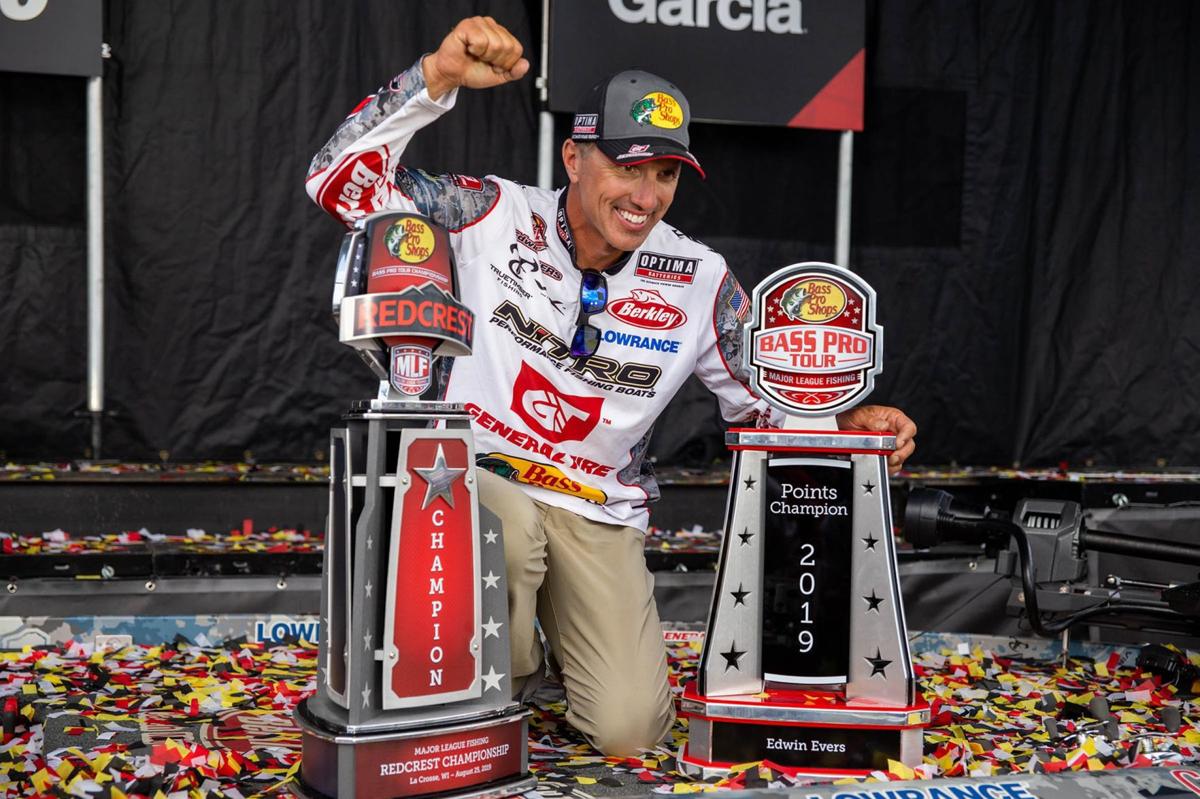 Talala's Edwin Evers dominates at REDCREST, earns $300,000 for Major