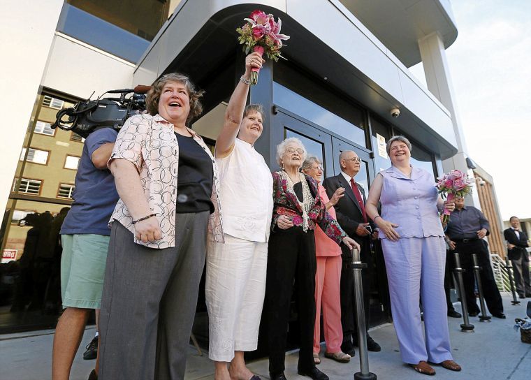 More than 3,200 same-sex couples marry in Oklahoma in less than three months