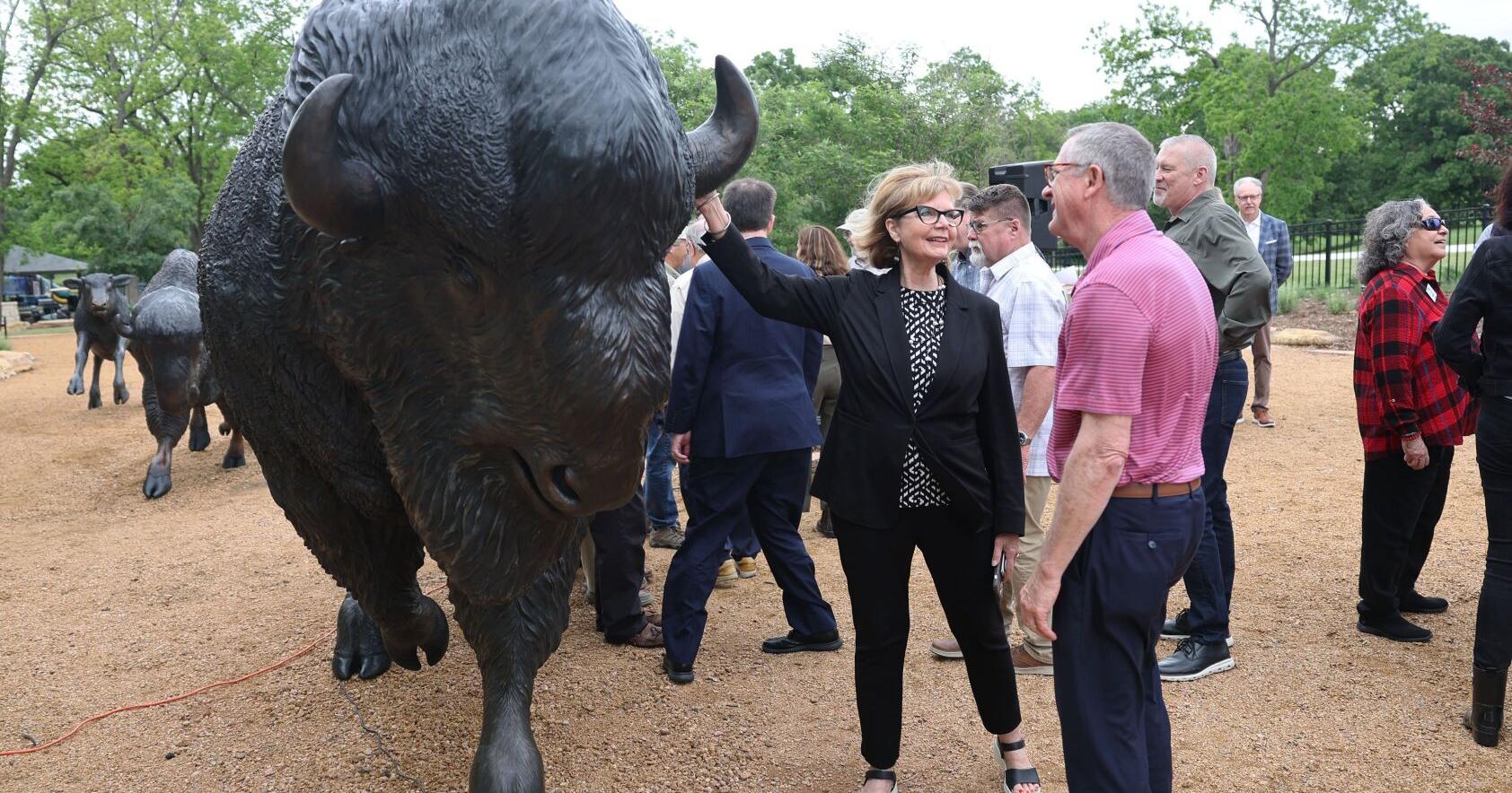 NatureWorks: Tulsa Herd Grand Monument hits LaFortune Park - Vimarsana News