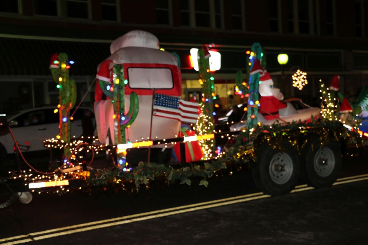Claremore christmas parade 2022