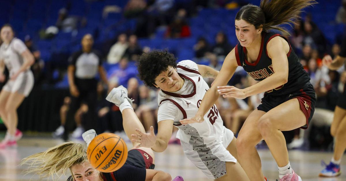 Edmond Memorial secures TofC girls title