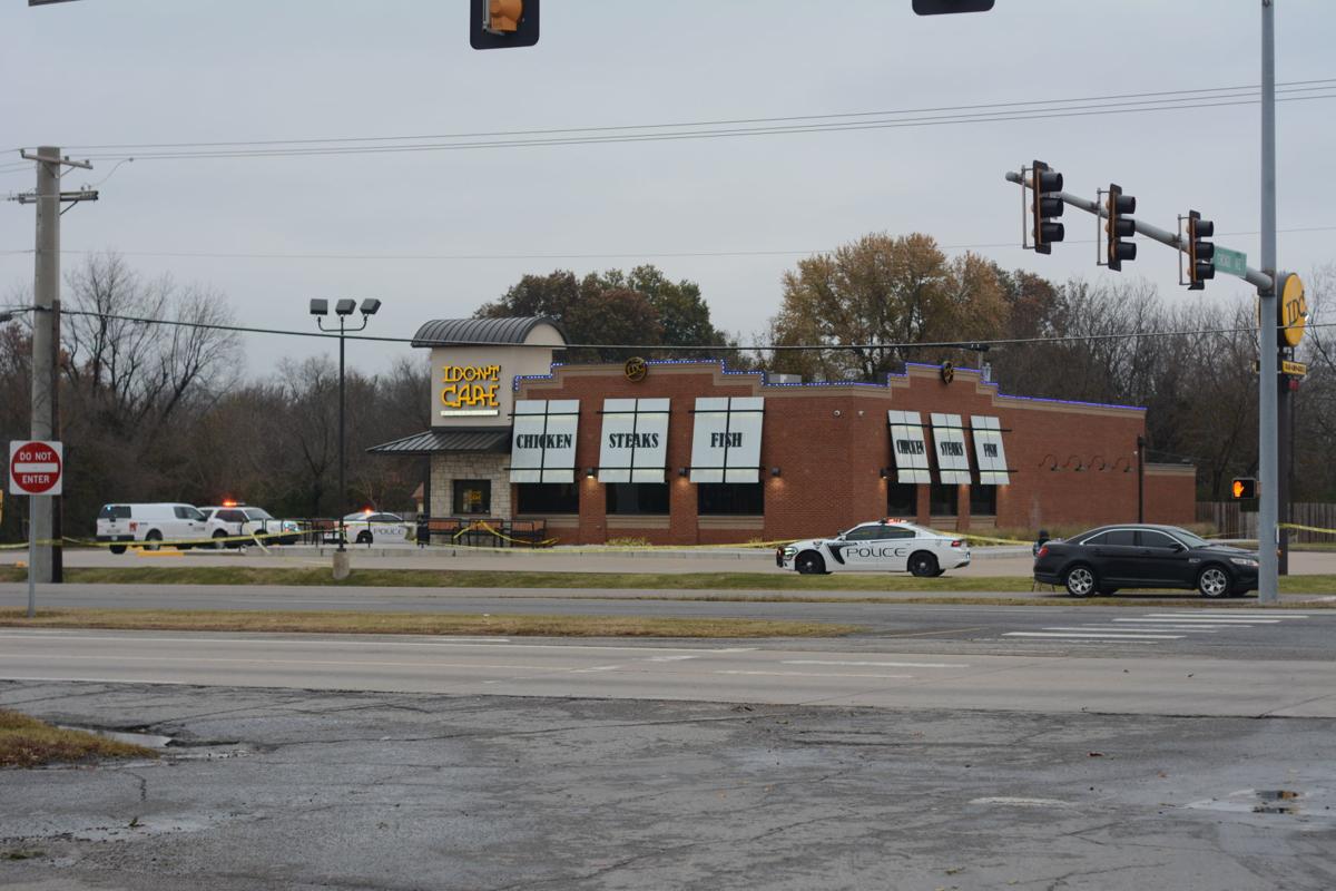 Man Fatally Shot By Muskogee Police After Reportedly Pulling Gun During Arrest State And Regional News Tulsaworld Com