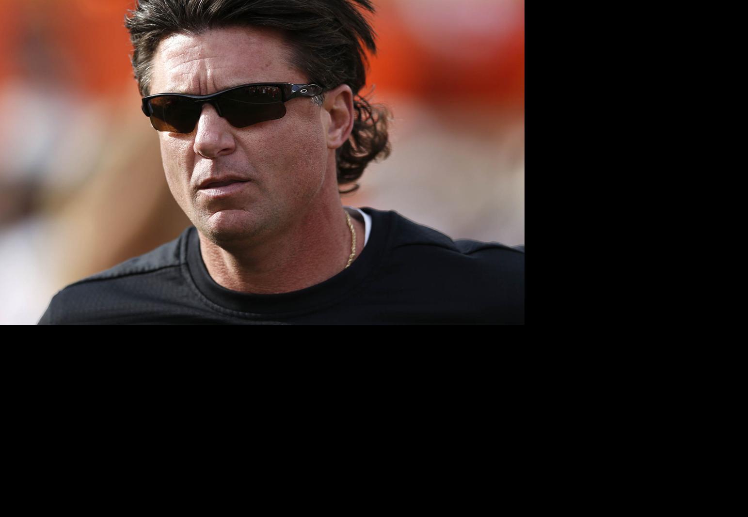 Oklahoma State coach Mike Gundy offers idea to eliminate ‘faking