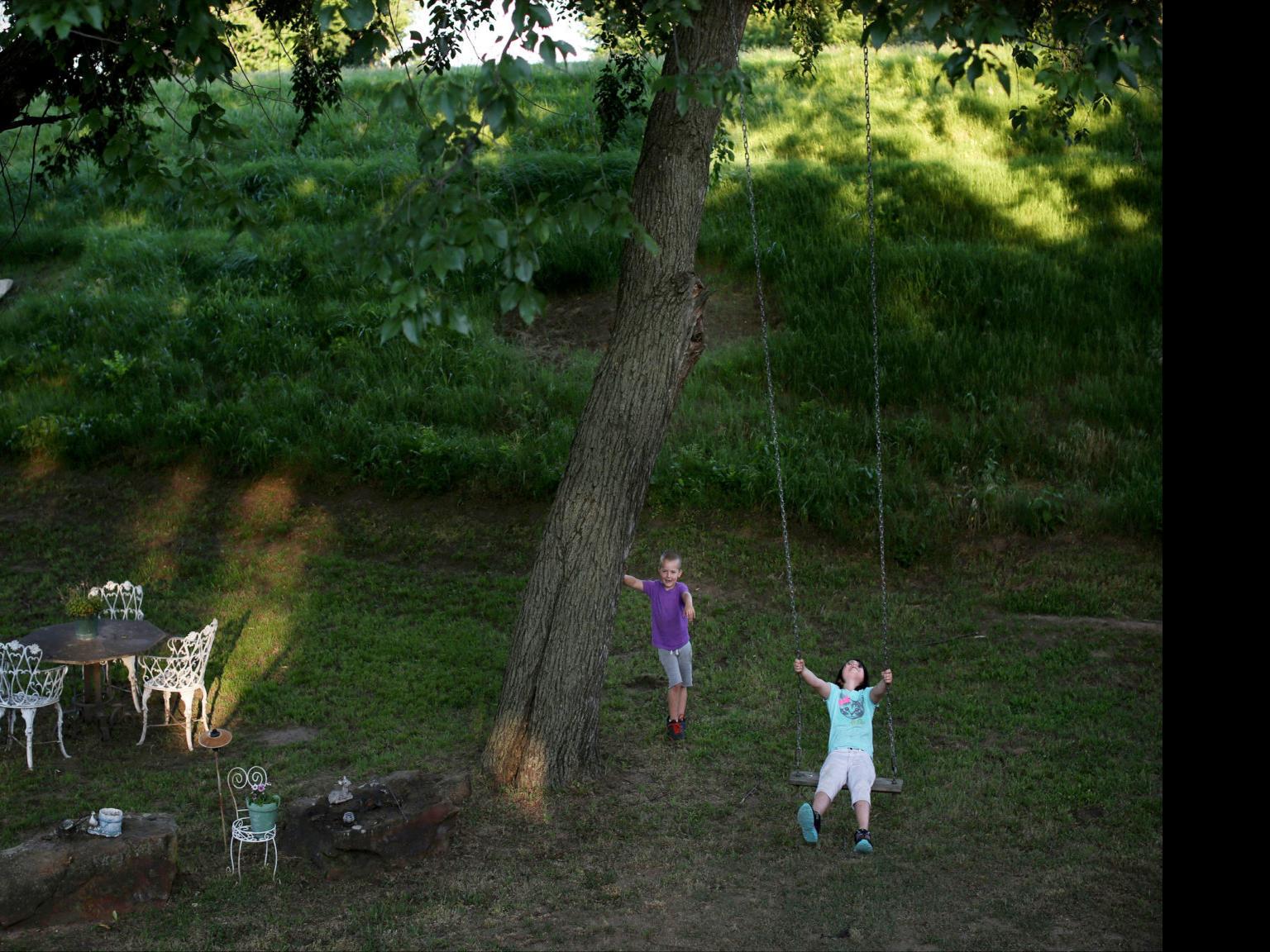 Living On The Edge Aging Levees Ill Prepared For Next Flood Local News Tulsaworld Com