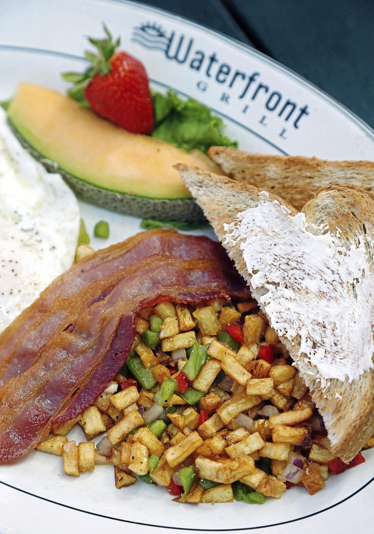 Review: Sunday brunch at Waterfront Grill a dining pleasure | Food