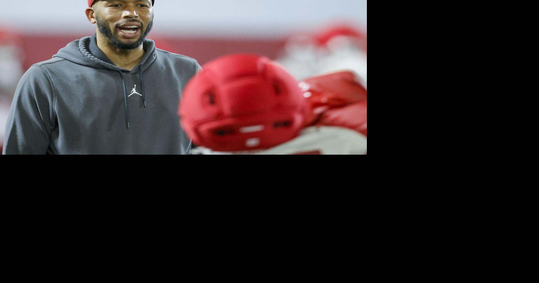 OU football: Cornerbacks coach LaMar Morgan has picked up where Jay Valai left off with Sooners