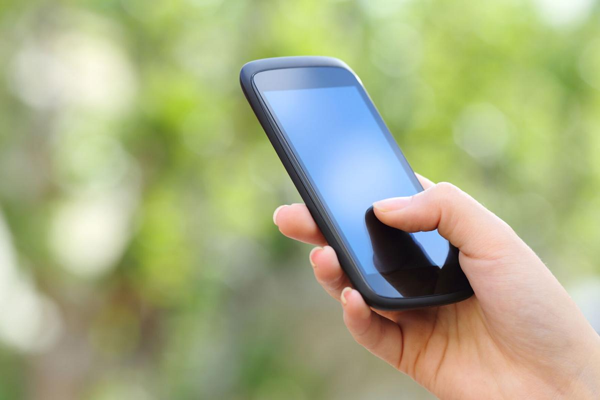 All travelers entering Maui through Hawaii's'' Safe Travels'' program will now be required to download a Google- Apple exposure notification system application on their mobile phones, so that they can be immediately notified of having had contact with someone with COVID-19.