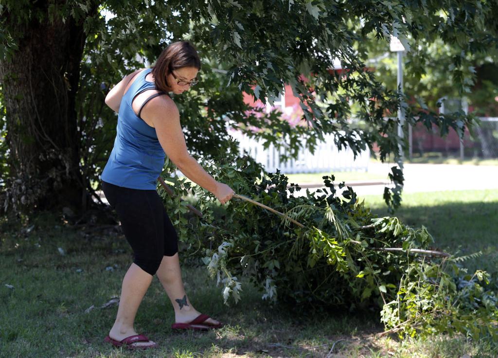 Have Windstorm Debris Read This Local News Tulsaworld Com