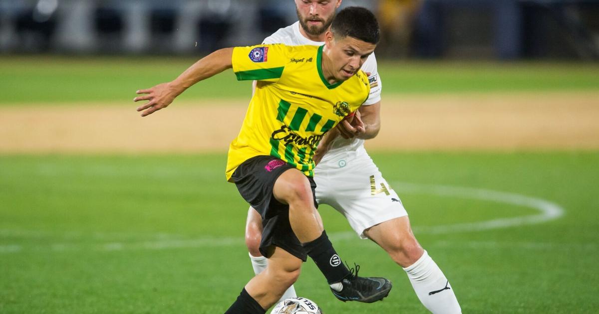 Two Late Goals Lead To Heart Breaking Loss For Athletic In Npsl Semifinals Soccer Tulsaworld Com Two Late Goals Lead To Heart Breaking Loss For Athletic In Npsl Semifinals Soccer Tulsaworld Com