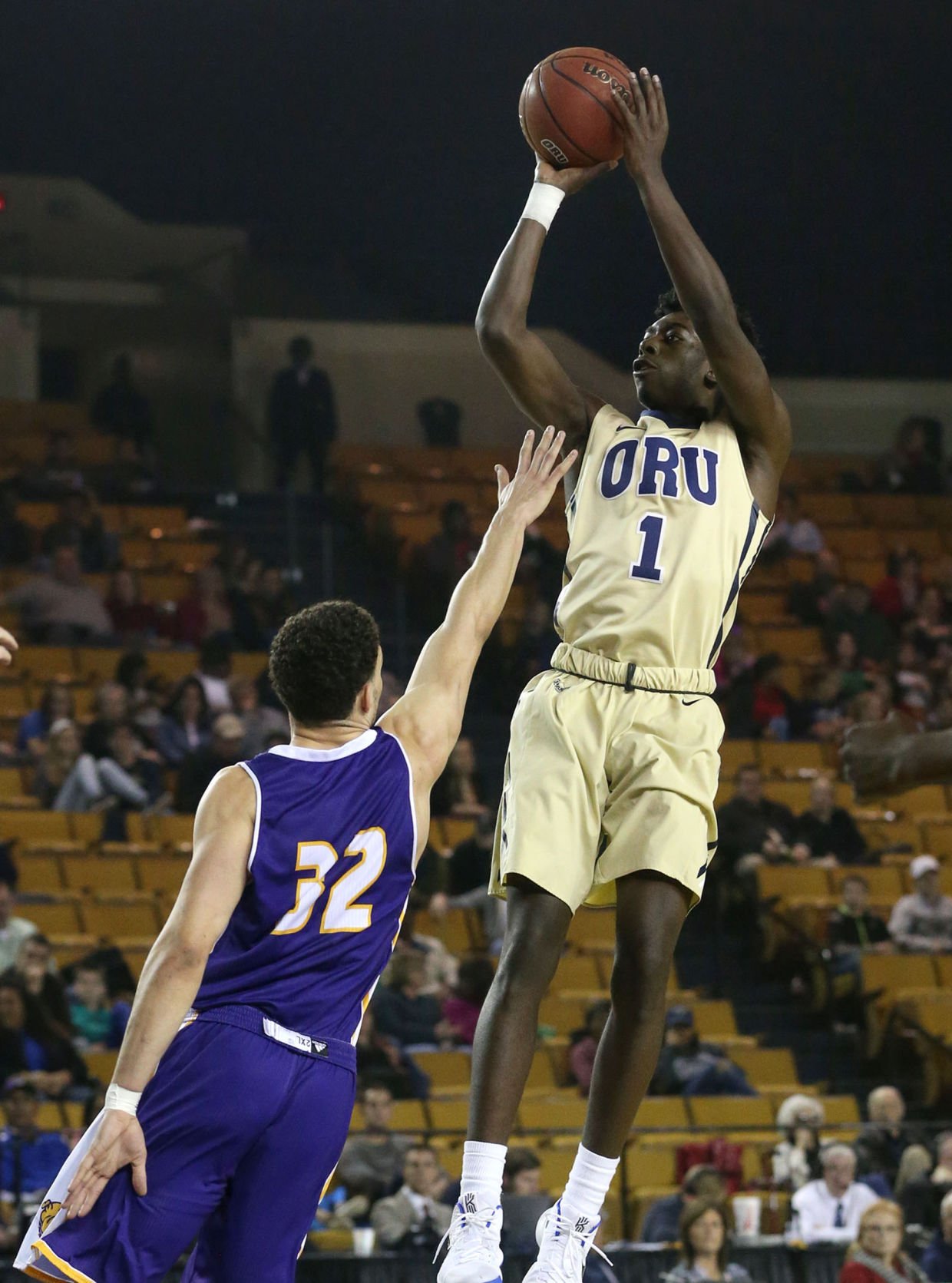 Men's Basketball: ORU's Rally Against Western Illinois Comes Up Short ...