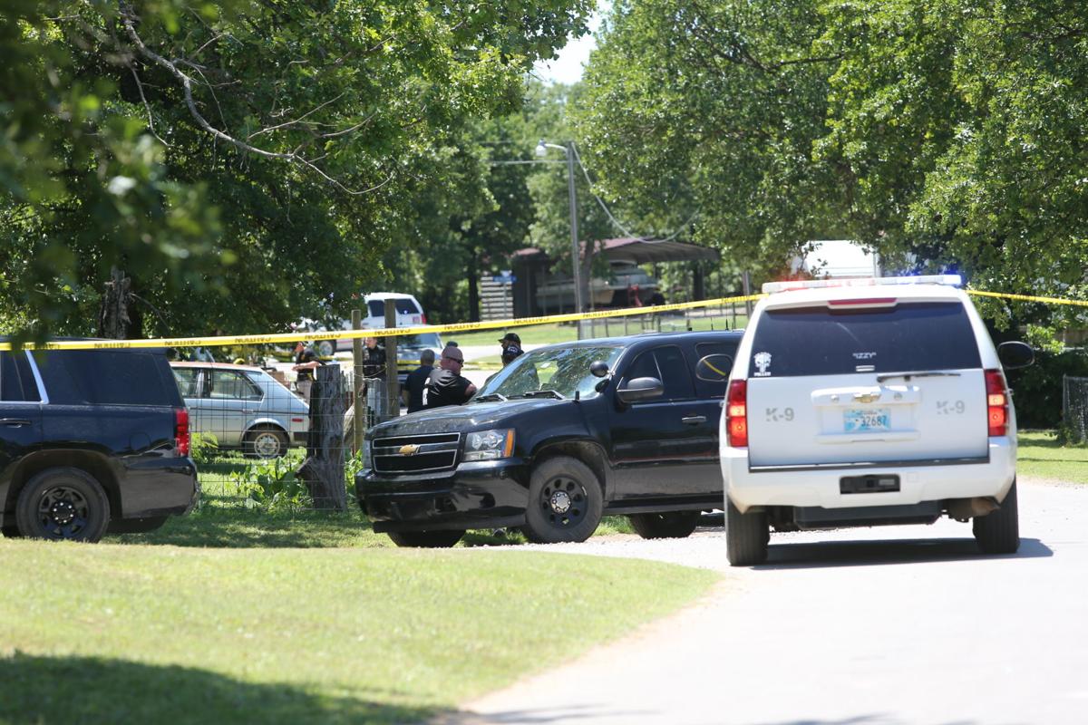 Victims of apparent double murder and suicide in Mannford identified