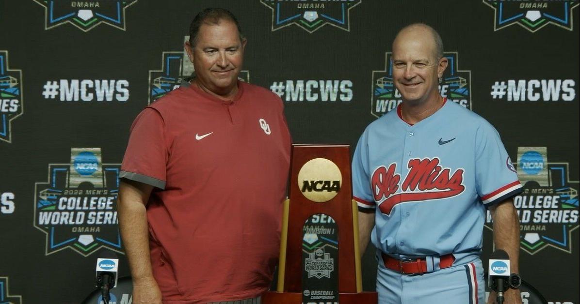 Oklahoma, Ole Miss baseball coaches pose with College World Series trophy  ahead of championship series